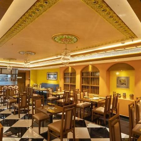 Hotel Aadithya Ченнаї Екстер'єр фото